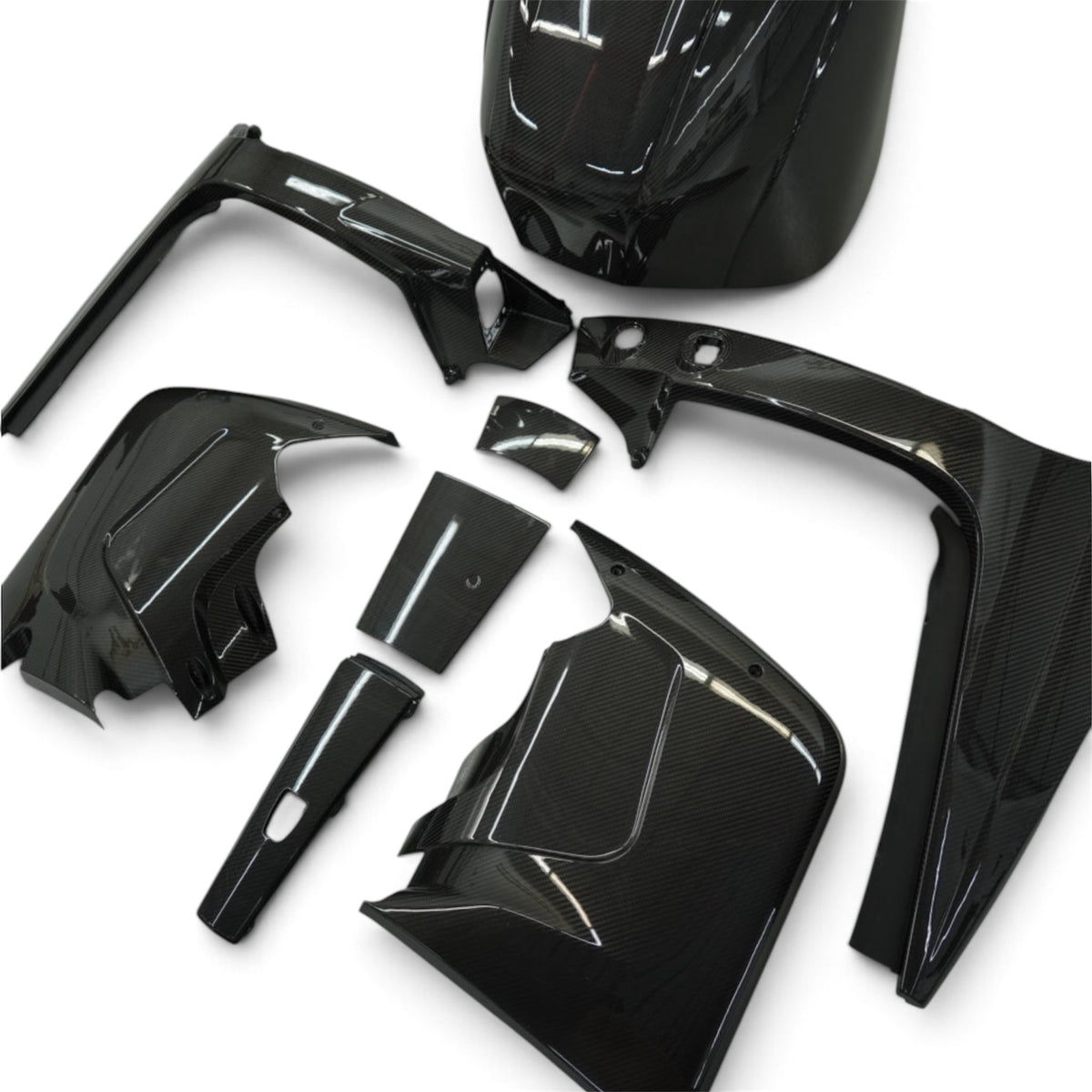 MERCURY RACING FULL CARBON COWLING PACKAGE 300/450/500R V8 ENGINE COVERS - OutboardCarbon.com